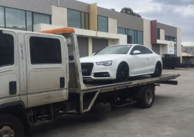 Car towing Melbourne northern suburbs