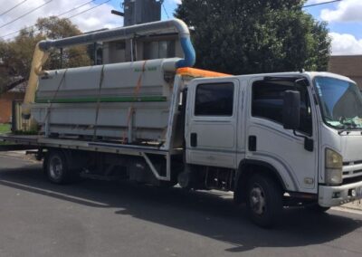 Expert towing Melbourne services near me