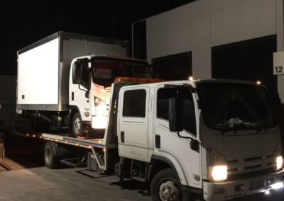 Towing a truck in Northern suburbs